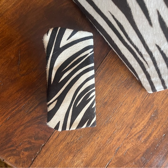 Custom made from hair on calf skin with a checkbook cover #1 spring print!🦓 - Picture 9 of 9